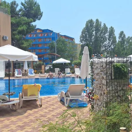 Kamelia A29 * Slantchev Briag